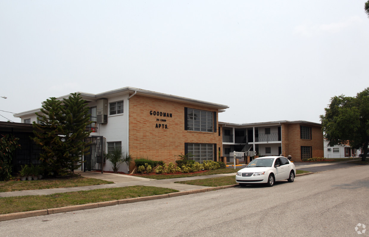 Primary Photo - Goodman Apartments