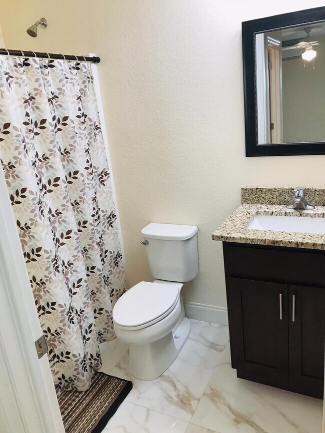 6032 Acorn Cir Unit One Bedroom Apartment, Labelle, FL 33935