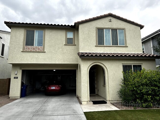 Foto del edificio - 1321 W Coyote Dr