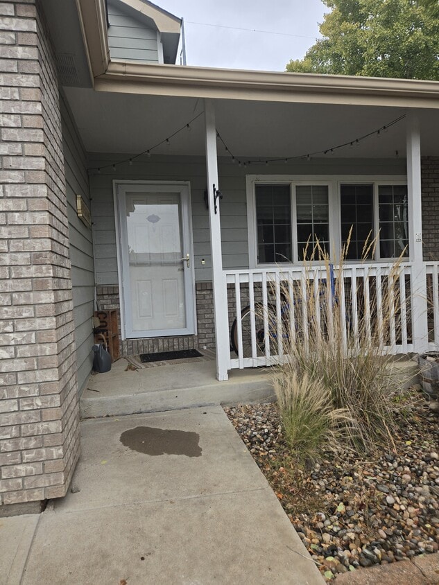 Primary Photo - 4137 Cotopaxi Dr