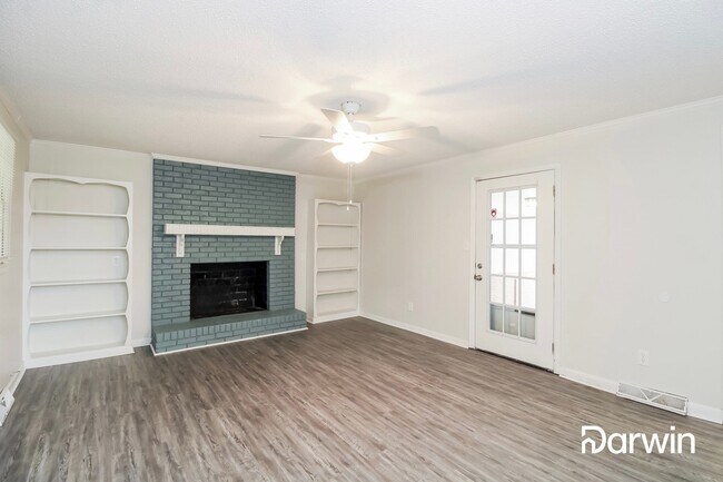 Foto del edificio - 2106 Ontario Street, Greensboro, NC 27403
