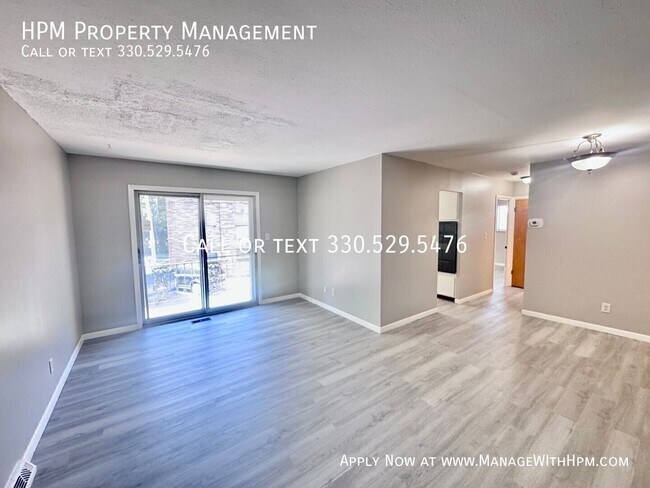 Foto del edificio - 850 S Green Rd