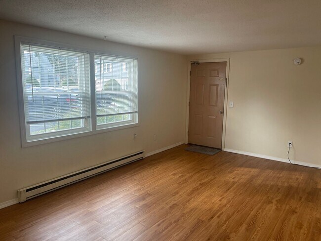 Foto del edificio - 1 Bedroom just minutes to DH