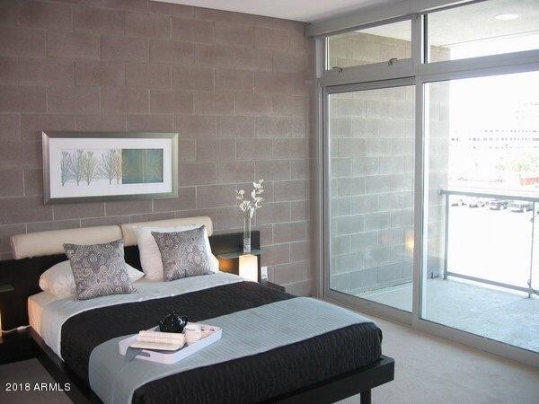 Foto del edificio - 356 S Farmer Ave