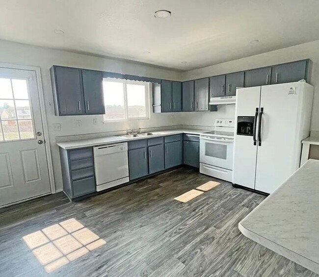 Foto del edificio - 832 S Waterleaf Pl