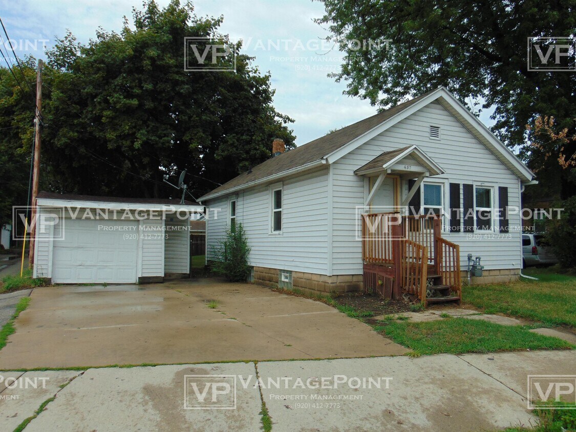 437 Elizabeth St, Green Bay, WI 54302 House Rental in Green Bay, WI