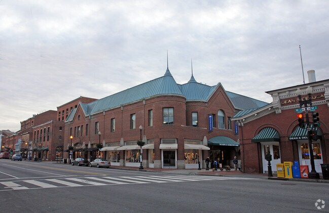Foto principal - Georgetown Park Condominiums