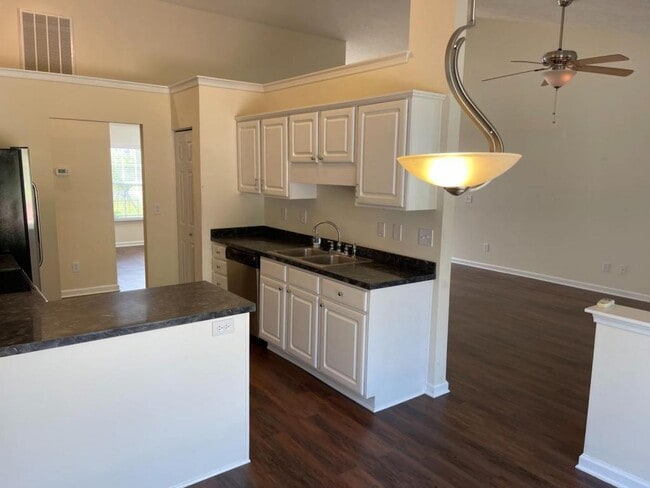 Building Photo - 4601 Cypress Bay Ct