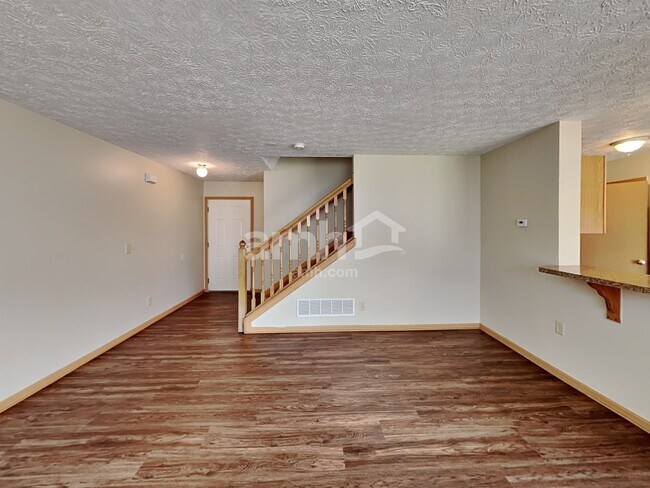 Building Photo - 2142 Ripple Rd