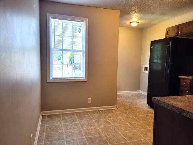 Foto del edificio - 2 Bedroom, 1 Bath Unit in Robertson County!