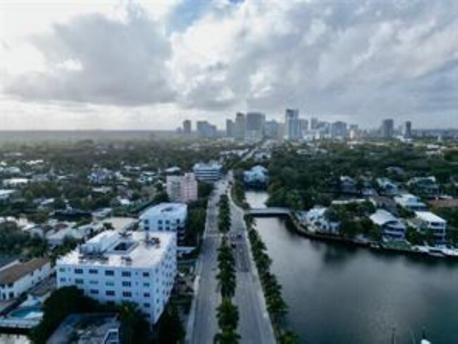 Foto del edificio - 1770 E Las Olas Blvd