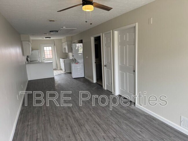 Foto del edificio - 700 Jefferson St