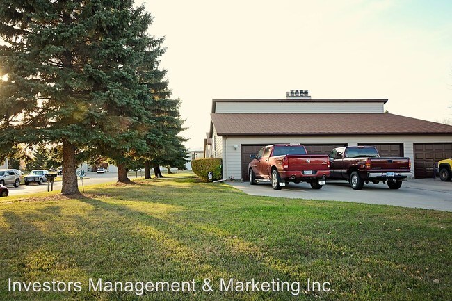 Foto del edificio - 609 19th Ave SE