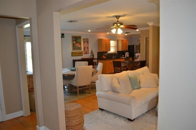 Foto principal - 4104 Haring Rd