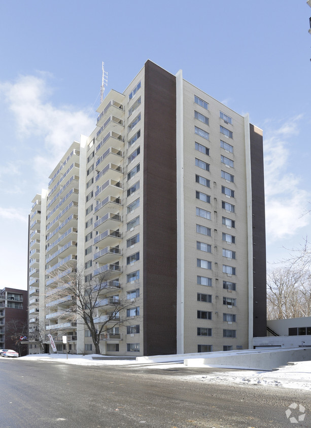 Building Photo - Le Président
