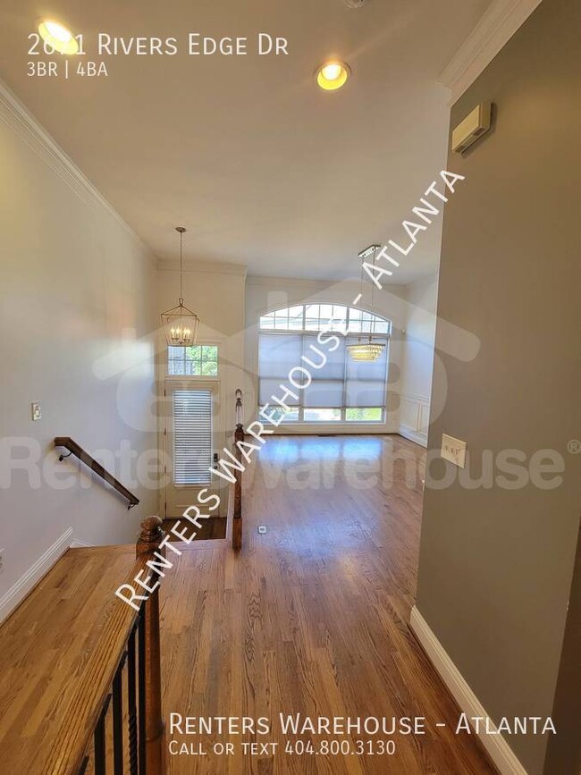 Foto del edificio - Beautiful 3 Story Brick Buckhead Townhome!