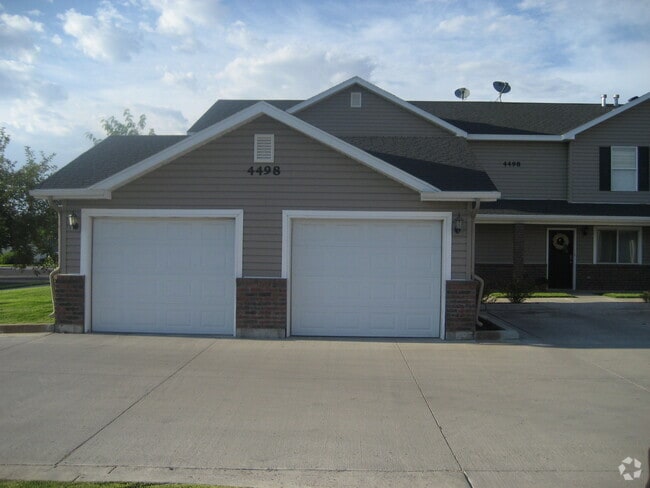 Building Photo - 4498 Chukar Dr