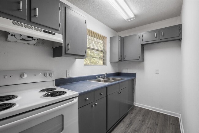 Foto del edificio - 851 Maple St