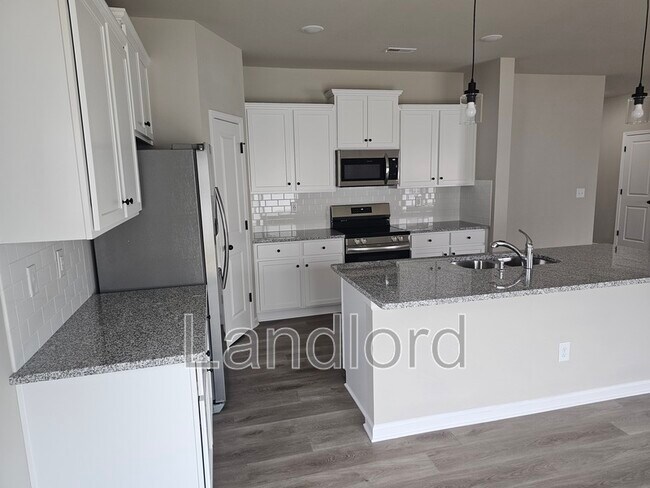 Foto del edificio - 4220 Stoneygreen Ln