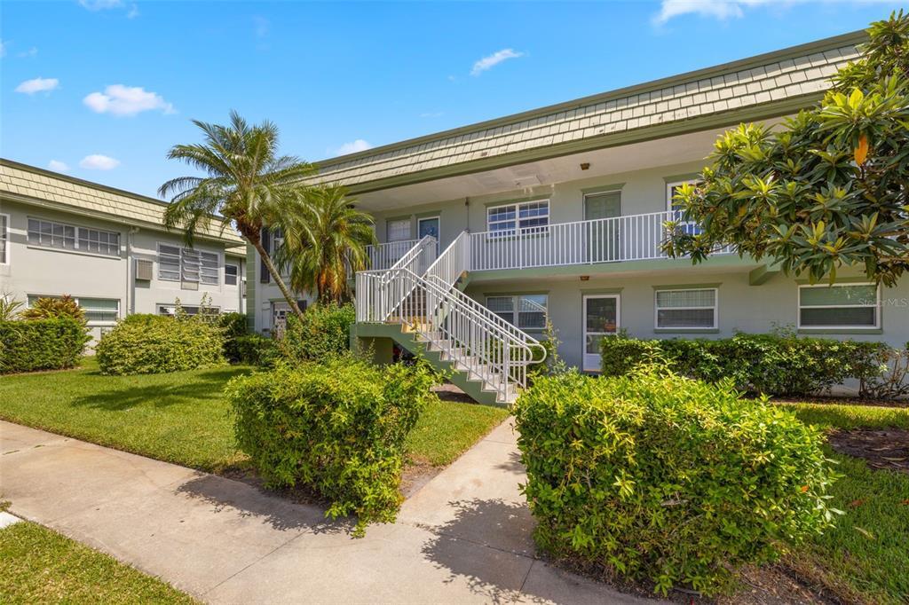 Foto principal - 1433 S Belcher Rd