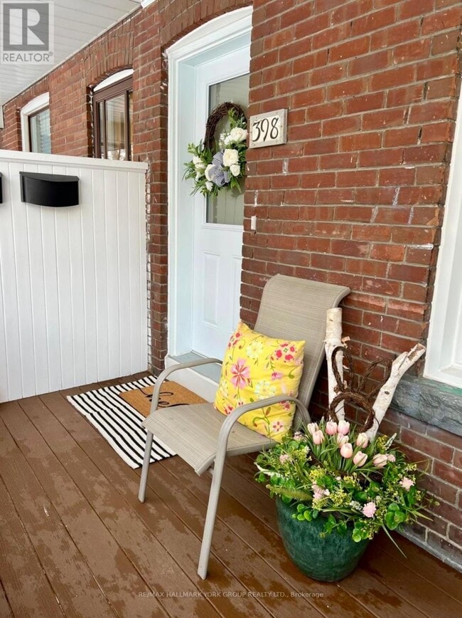 Building Photo - 398 Concord Ave