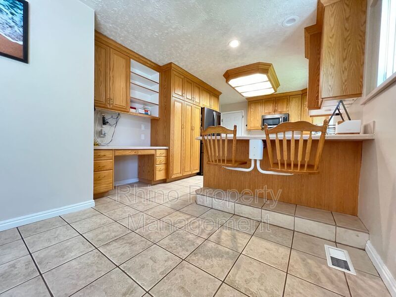 9931 Blossom Dr, Sandy, UT 84092 House for Rent in Sandy, UT