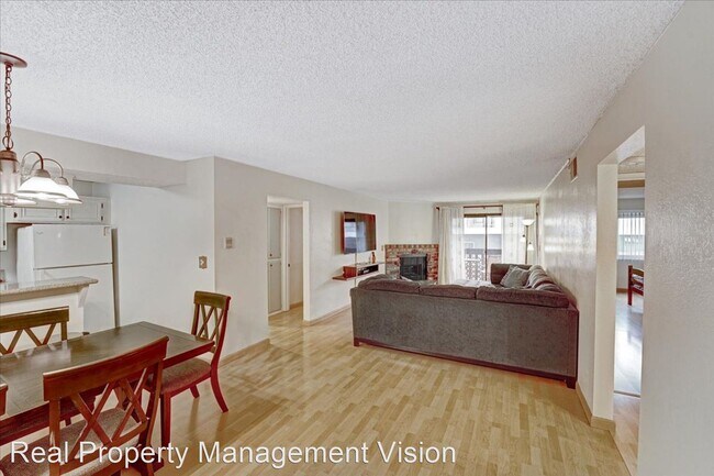 Foto del edificio - 2 br, 2 bath House - 445 Ivy St #204