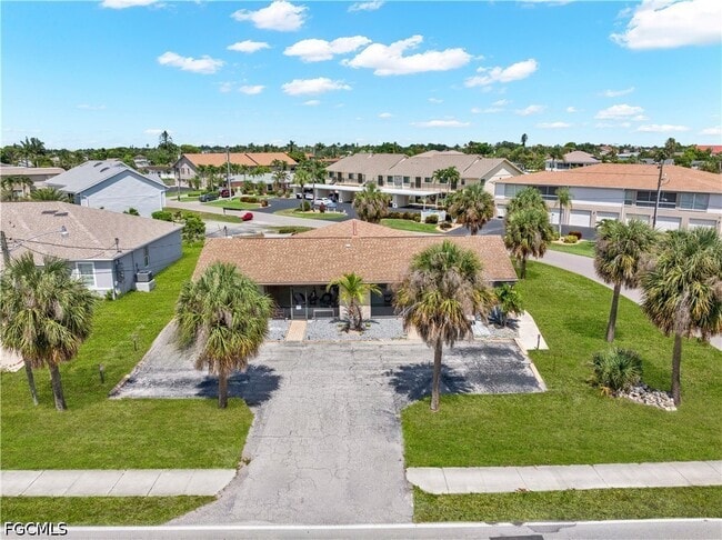Building Photo - 4353 Country Club Blvd