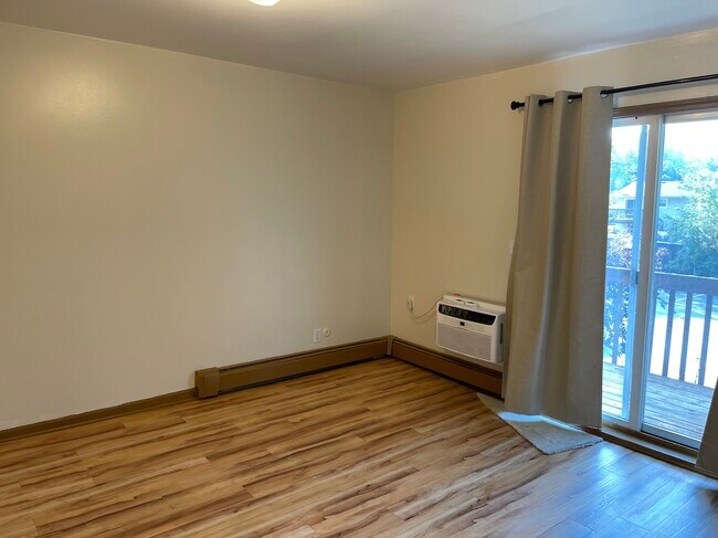 Foto del edificio - 2200 Light Road