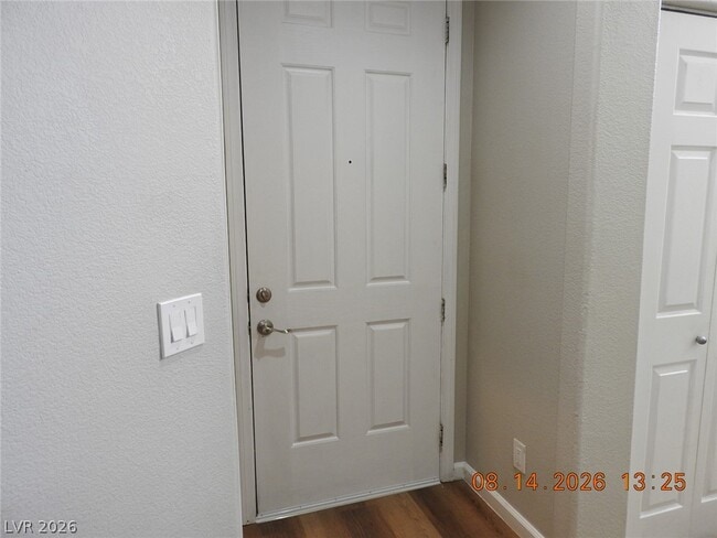Building Photo - 8416 W Viansa Loma Ave