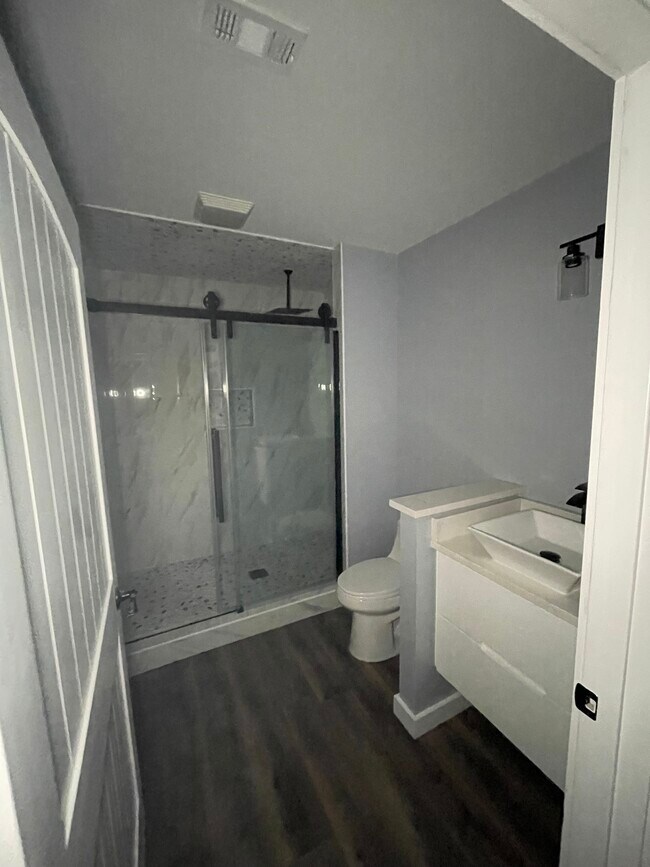 Building Photo - 2478 San Jacinto St