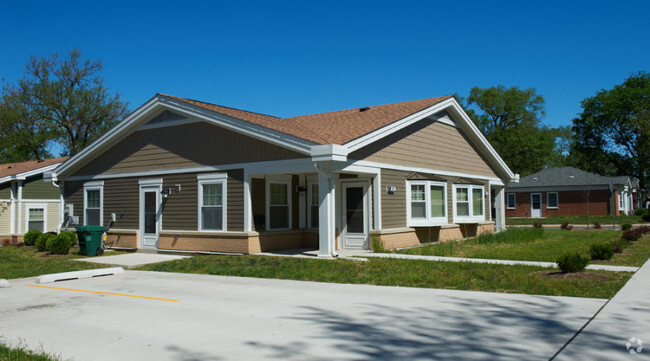 Building Photo - American Heartland Homes