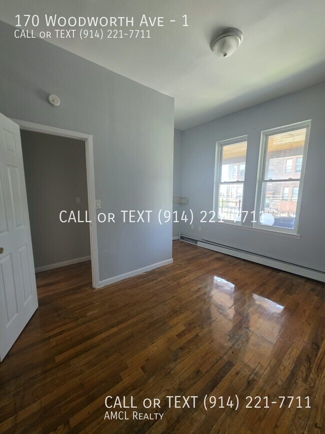 Foto del edificio - 170 Woodworth Ave