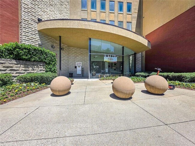 Foto del edificio - 401 16th St NW