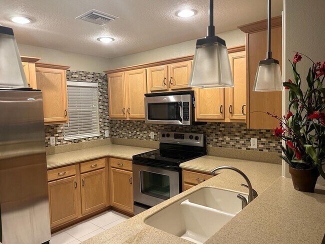 Foto del edificio - 8807 White Sage Loop