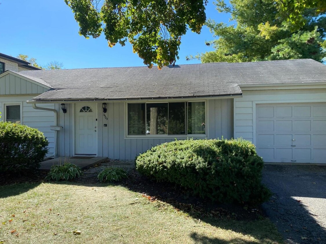 Building Photo - 3503 Highland Ct