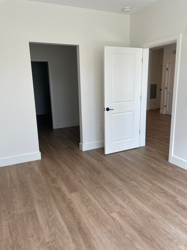 Photo - 2506 W Colfax Ave Apartment