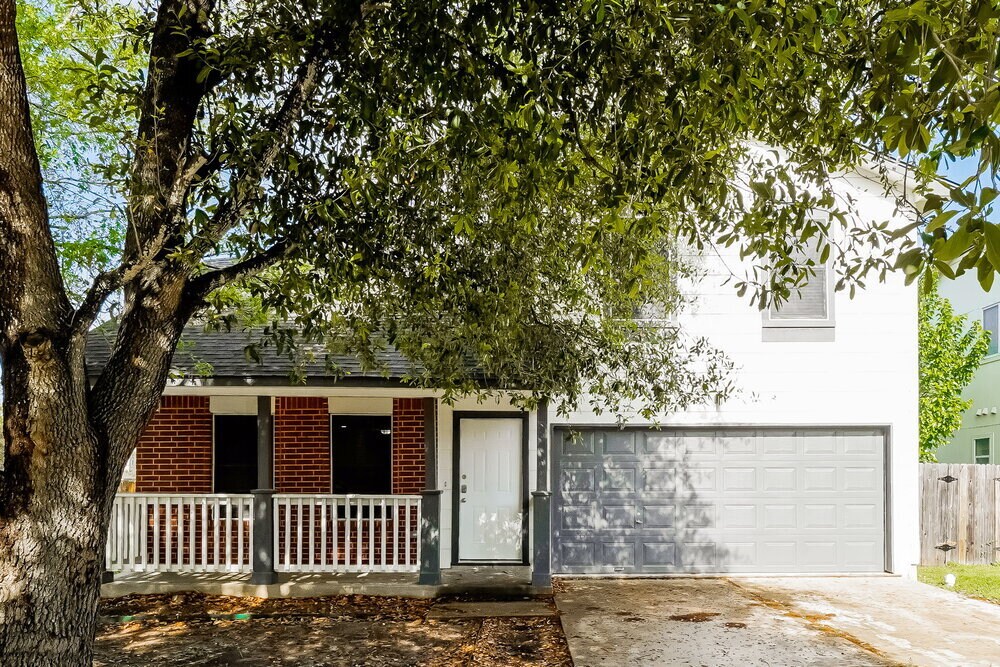 Primary Photo - 8308 Georgie Trace Ave