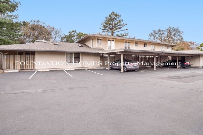 Building Photo - 2 br, 1 bath House - 67 Roundtree Blvd