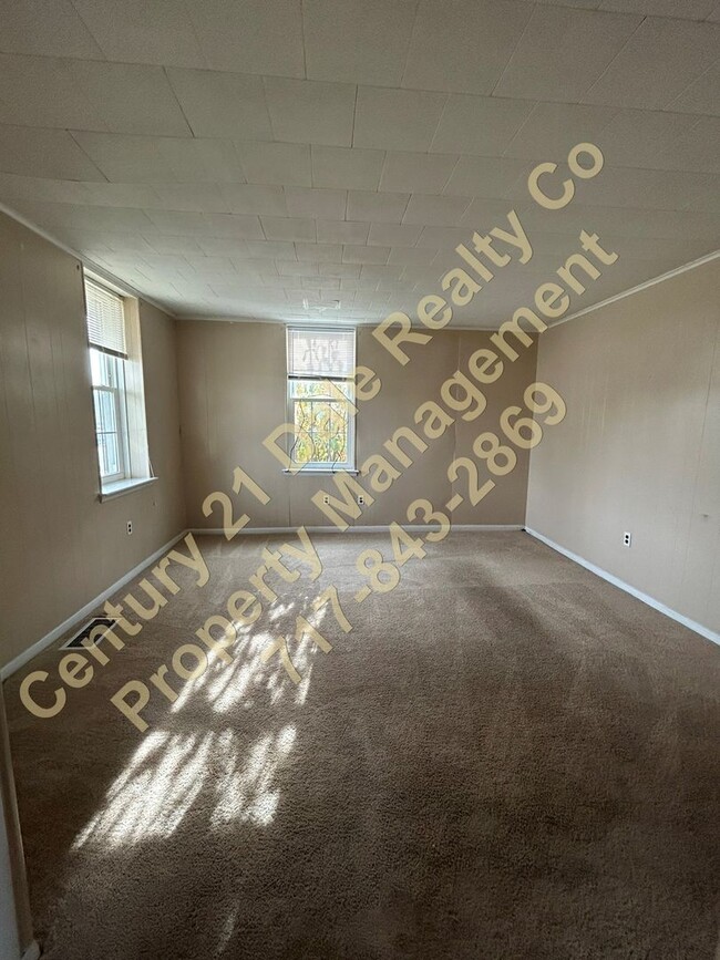 Building Photo - Susquehanna Trail 2150