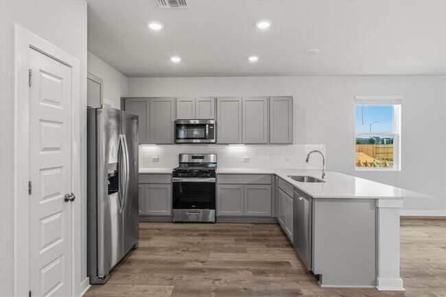 Building Photo - 2050 Alice Jay Wy