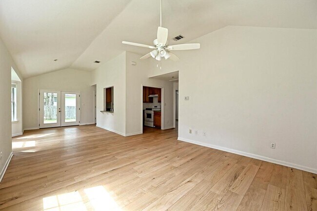 Foto del edificio - 108 N Mockingbird Cir