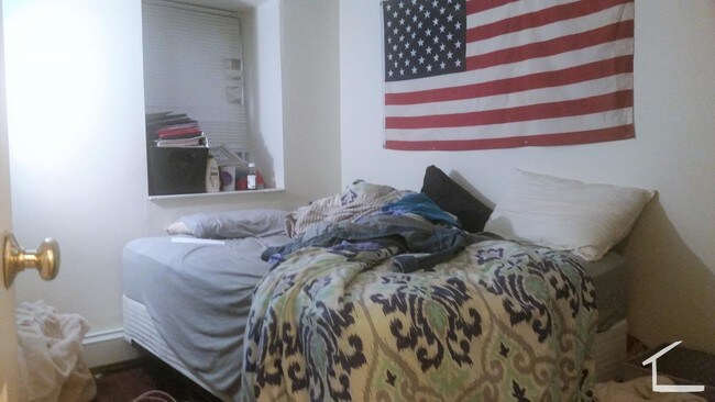 Foto del edificio - 212 Hemenway St