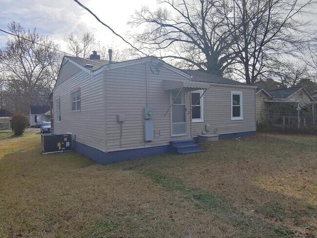 Foto del edificio - 202 Fairy Ave