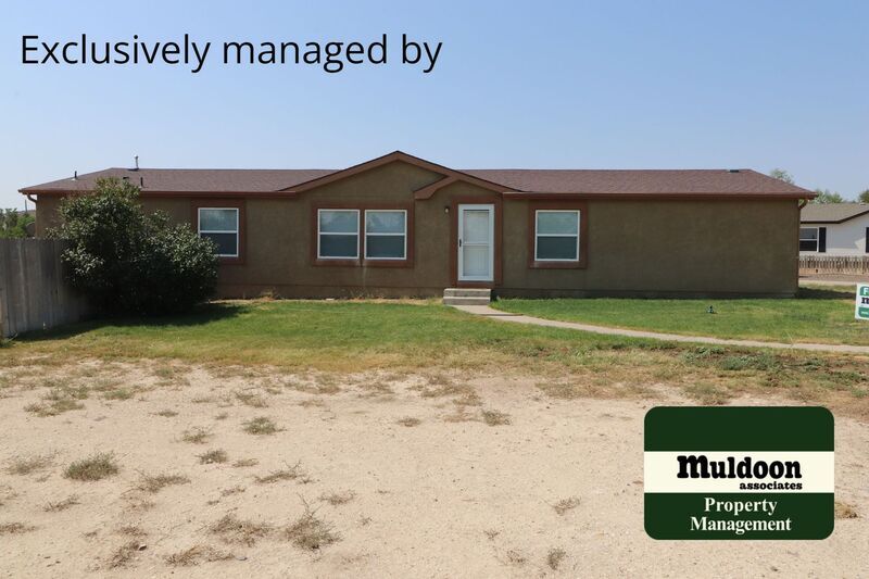 Primary Photo - 3038 Ridgeview Pl