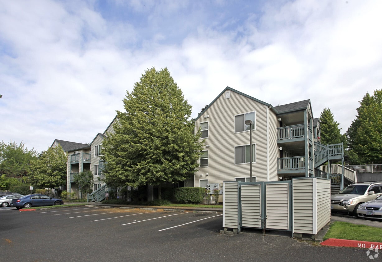 Primary Photo - Glen Ridge Apartments