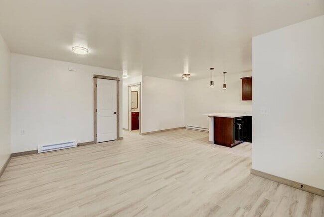Building Photo - 3107 Cooney Dr
