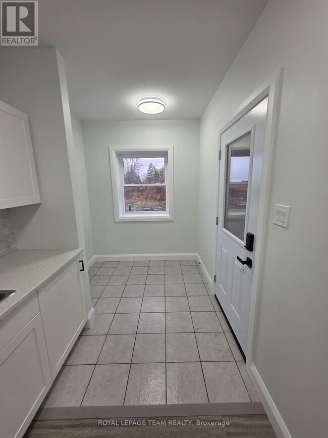 Photo du bâtiment - 3514 Brinston Rd