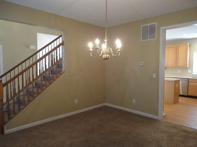 Building Photo - 453 Dakota Run