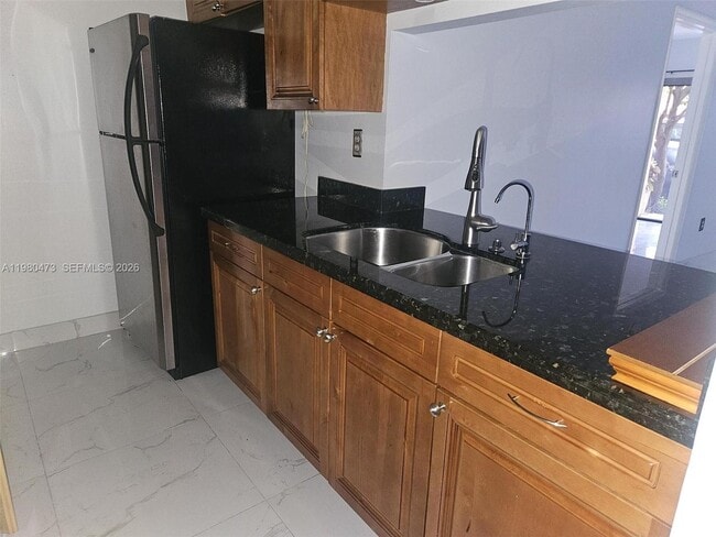 Foto del edificio - 6425 W 27th Ct